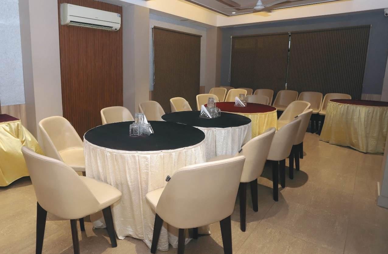 Aalapan (Conference Hall) at Aarian Aatithya — 15 to 20 people sitting capacity